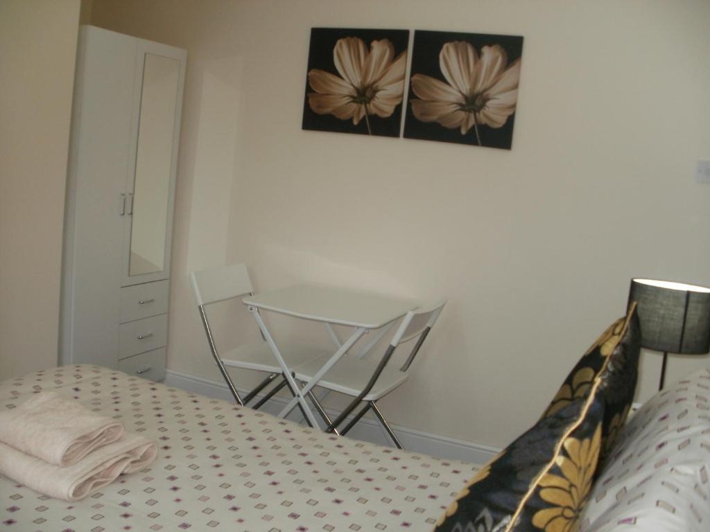 Guest house London Heathrow