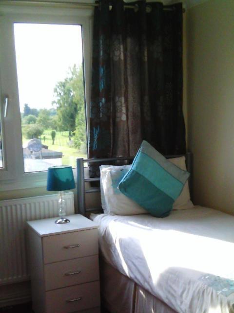 Guest house London Heathrow Hillingdon